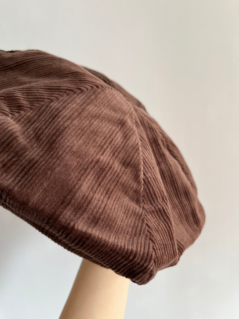 Beret 貝雷帽 | 畫家帽 | 六邊剪裁 | 啡色燈芯絨 - 帽子 - 棉．麻 咖啡色