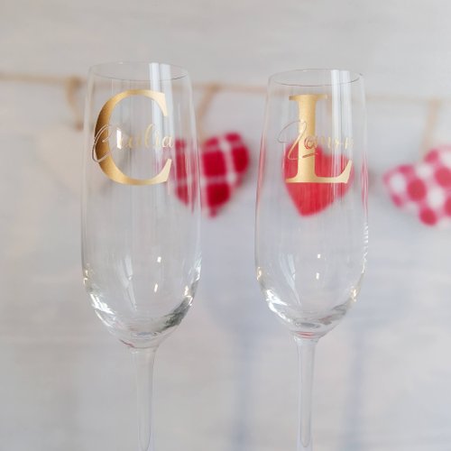 Design Your Own Wine 香港酒瓶雕刻禮品專門店 【客製化】情侶名字香檳對杯|訂製雕刻禮盒 結婚紀念日 情侶禮物