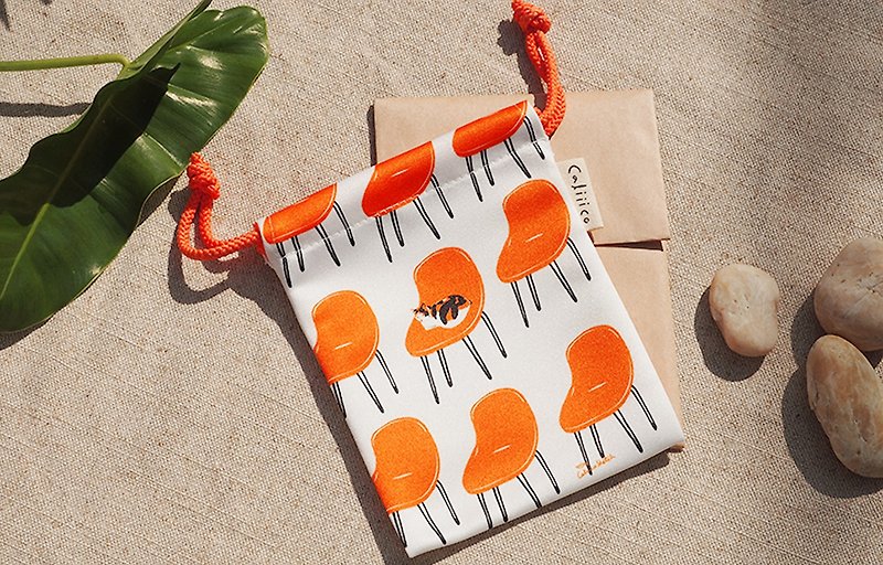SMALL BAG  CALICO CAT ON ORANGE CHAIR - Drawstring Bags - Silk Orange