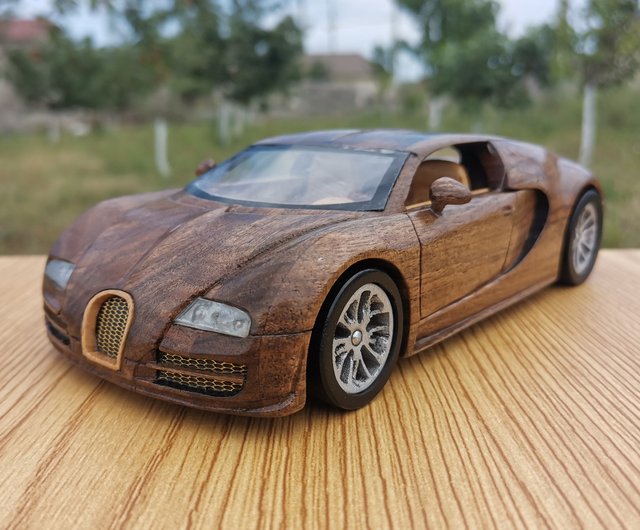 【希少レア】BUGATTI ブガッティマネークリップ オシャレ♪コレクション 希少レア】BUGATTI ブガッティマネークリップ オシャレ