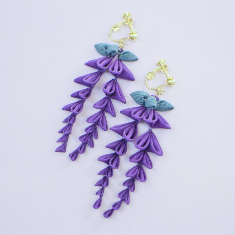 Wisteria flower lover Clip-On wedding, graduation ceremony, coming of age ceremony, kimono, Japanese clothing, Japanese accessories, Japan, wedding - Earrings & Clip-ons - Silk Purple