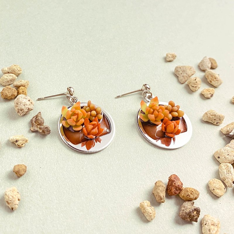 Tiny Succulent Garden Earrings | Christmas Gift - ต่างหู - ดินเหนียว สีเขียว