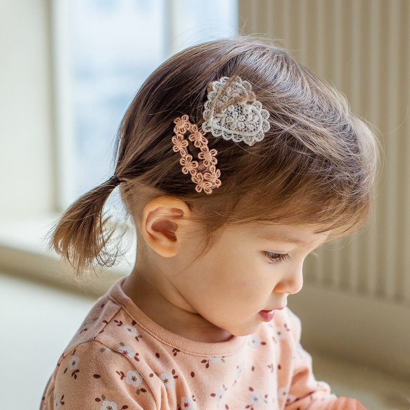 Happy Prince 韓國製 Love emma愛心蕾絲女嬰兒童髮夾2件組 - 嬰兒手鍊/飾品 - 棉．麻 粉紅色