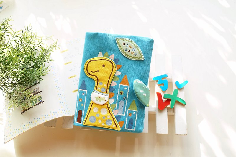 Hand pantined  dinosaur baby health manual set - Baby Gift Sets - Cotton & Hemp Blue