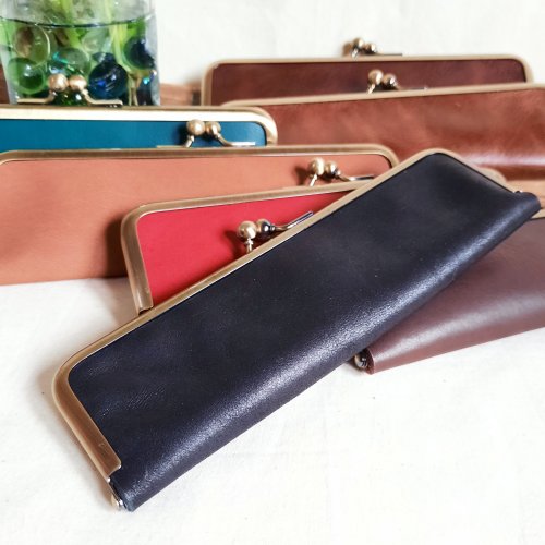 LEATHER ACCESSORIES / LEATHER PERSONALIZED VAPE PEN HOLDER / PEN HOLDER -  Shop CheesayGift.Shop Pen & Pencil Holders - Pinkoi