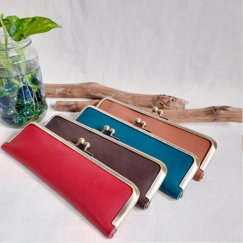 LEATHER ACCESSORIES / LEATHER PERSONALIZED FRAMED PEN CASE