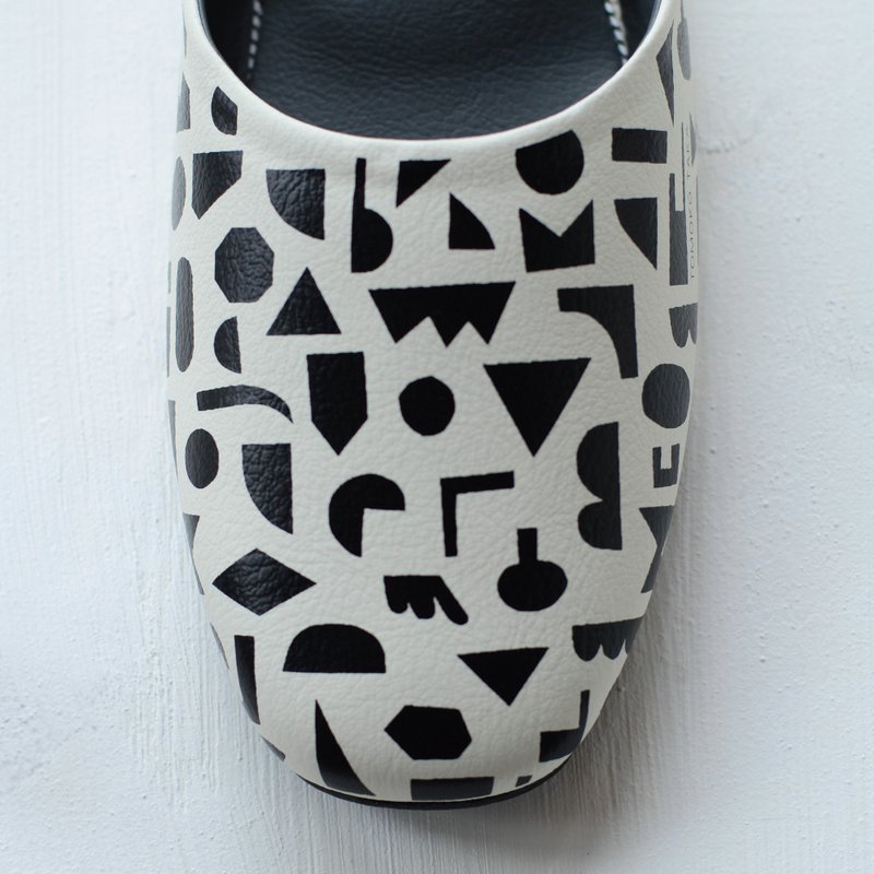 CLOAKROOMS OF .Fuller Indoor Slippers Design-Geometric (Dark Gray) - Indoor Slippers - Faux Leather Gray