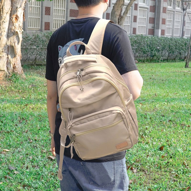 Light Travel Large Capacity Laptop Backpack (Milk Tea) - กระเป๋าเป้สะพายหลัง - ไนลอน 