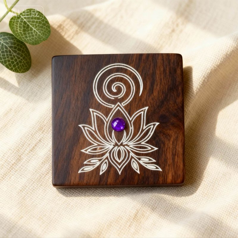 水晶蓮花能量木盤  手工描白雷射雕刻原木擺飾・淨化充能托盤 - 擺飾/家飾品 - 木頭 咖啡色