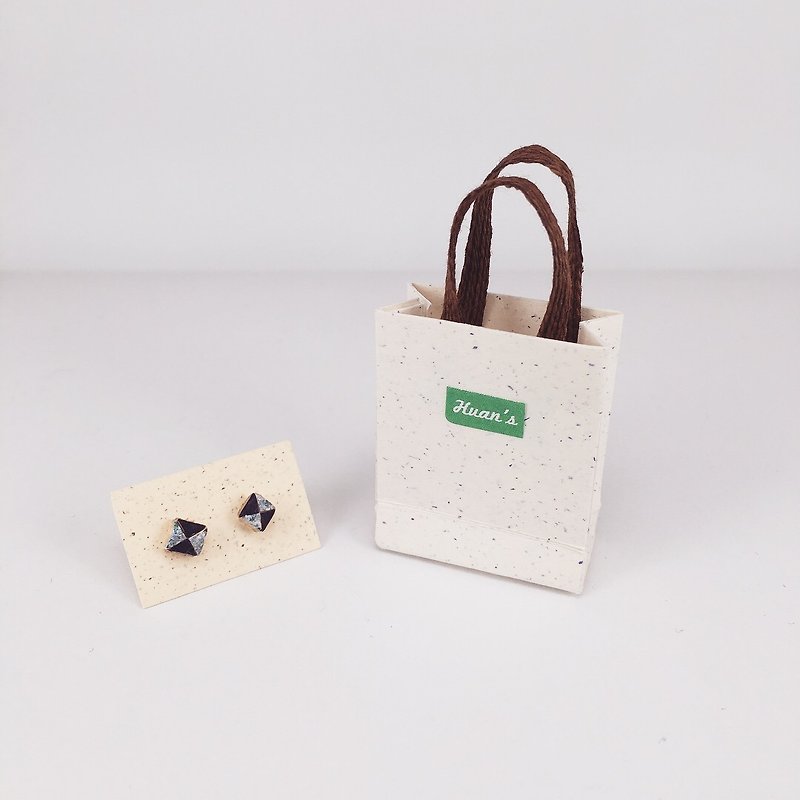 Packaging plus purchase - hand-made bag - Other - Paper 