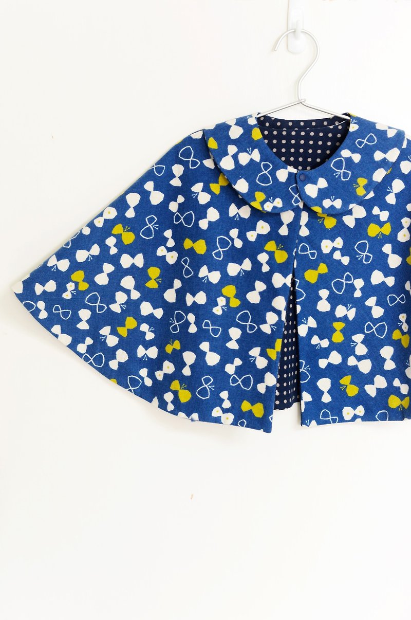 RIBBON BUTTERFLYPONCHOシャツの襟付きの手作りの両面ショールシェイクステッチ - 出産祝い用贈物 - コットン・麻 ブルー