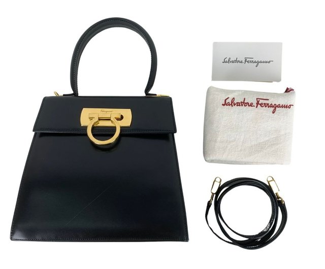 ☆人気☆【Salvatore Ferragamo】☆Gancini Studio Ba.g☆バッグ ☆人気☆【Salvatore Ferragamo】☆Gancini Studio Ba.g☆バッグ