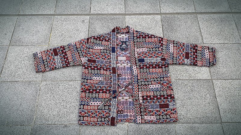 AMIN'S SHINY WORLD手作りカスタム着物色幾何学民族スモックコートジャケット - ジャケット - コットン・麻 多色