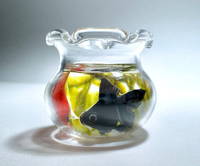 受注制作 硝子の金魚鉢で泳ぐ金魚 - ショップ 池波屋｜日本の