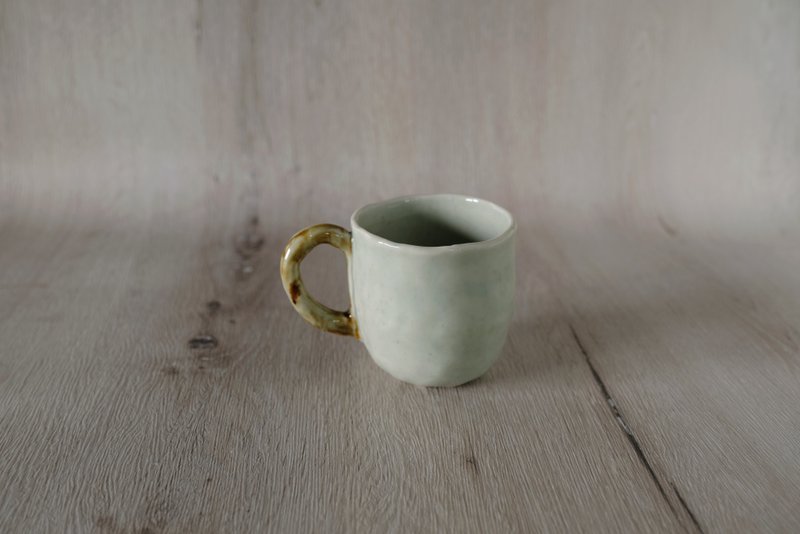 若芽青 大容量咖啡杯 - 咖啡杯/馬克杯 - 瓷 綠色