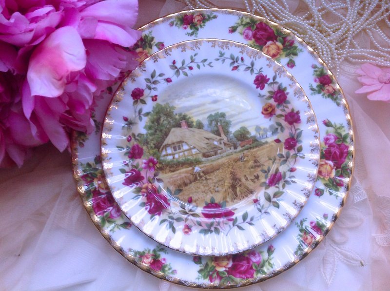 Annie mad antiques British bone china Royal Arbat Royal Albert 22k gold-plated country rose four seasons autumn cake plate, snack plate - Small Plates & Saucers - Porcelain Red