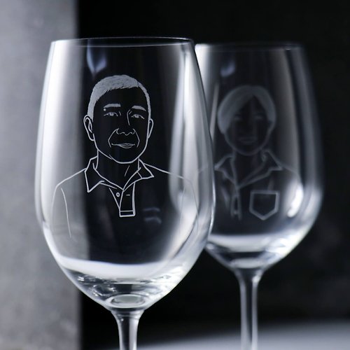 MSA玻璃雕刻 (一對價)425cc【爸爸媽媽紀念對杯】(寫實版)肖像客製紅酒杯