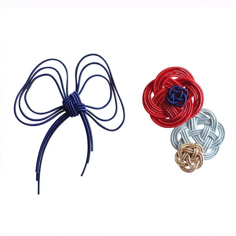 Mizuhiki Pierced earrings ーRibbon and flowerー Navy×Red - ต่างหู - กระดาษ สีแดง