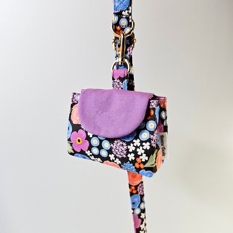 Lollipop Land | Patterned Fabric Dog Poop Bag Holder Pouch - 寵物推車/寵物背包/外出籠 - 棉．麻 白色