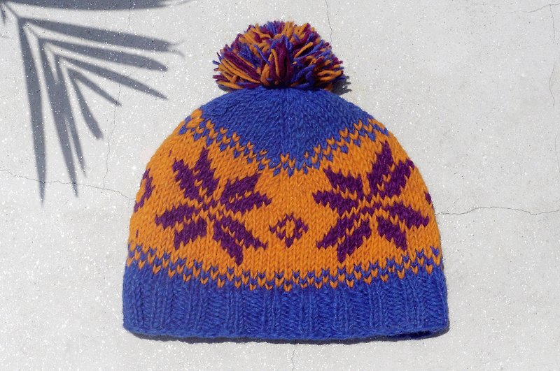 Christmas Market Exchange Gifts Christmas Gifts Limited one hand-woven pure wool hat / knitted wool hat / inner bristles hand knitted wool hat / woolen hat (made in nepal)-Sunshine South America Nordic Snow National Totem - หมวก - ขนแกะ หลากหลายสี