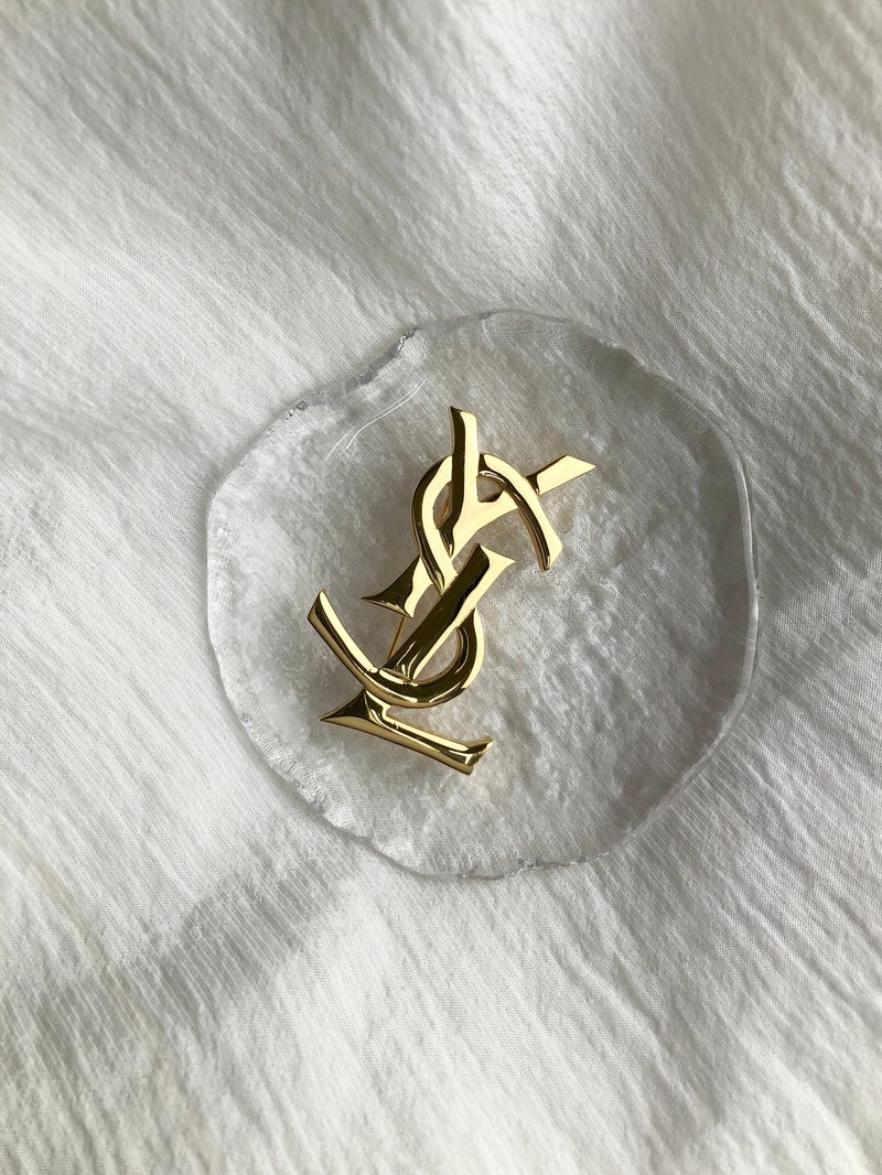 [Direct from Japan, branded used packaging] Yves Saint Laurent Brooch YSL vintage old 472ap8 - เข็มกลัด - วัสดุอื่นๆ สีทอง