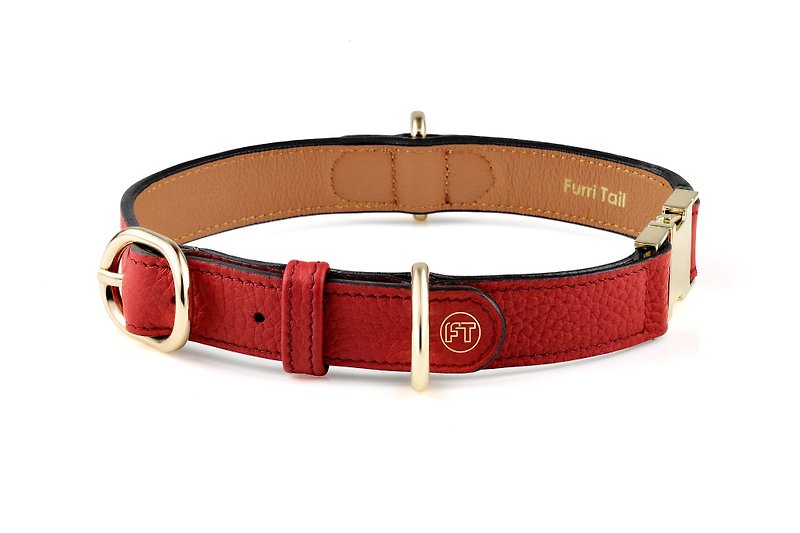 Handcraft Engraved Leather Dog Collar - Scarlet Red - ปลอกคอ - หนังแท้ สีแดง