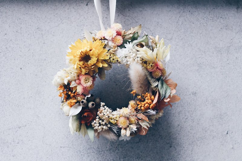 Flower Wreath! [The Goddess of the Earth-Demeter] Dry Flower Wreath - Items for Display - Plants & Flowers Yellow