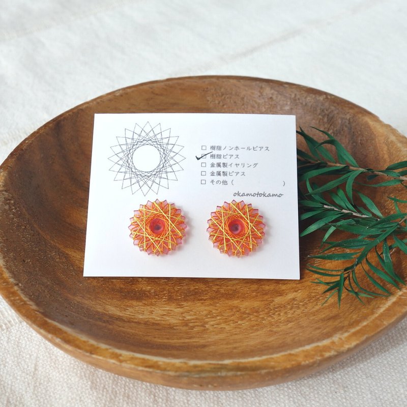 Summer tiny flower earrings / orange / silk thread / minimal / shipping free - ต่างหู - ผ้าไหม สีส้ม