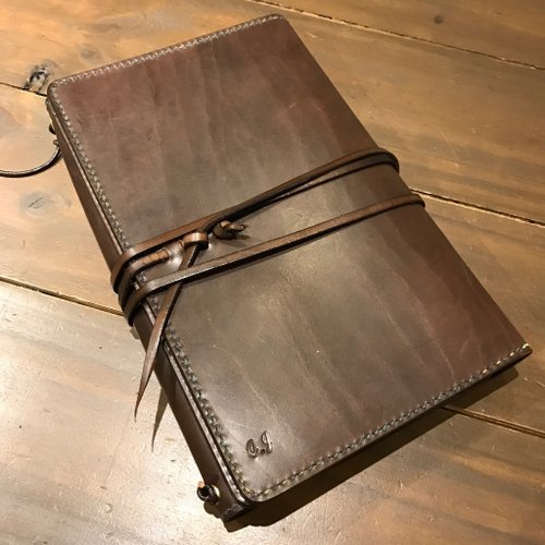 LouisRay Leather 純手工縫製皮件 純手工特別訂製製作手工染色皮革A5活頁筆記本，細節都可更改 (免費印字，繡字）