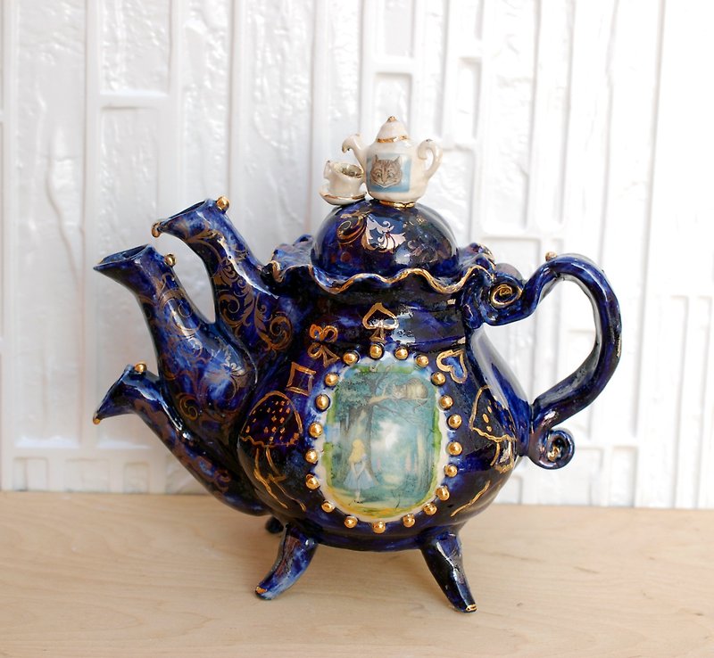Three spout teapot Wonderland Porcelain teapot Mad Tea Party Cobalt blue teapot - 茶具/茶杯 - 瓷 多色