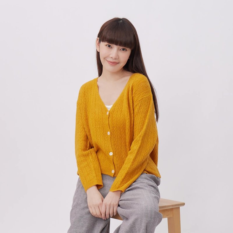 Teddy V Neck Pointell Cardigan Sky Blue - สเวตเตอร์ผู้หญิง - ผ้าฝ้าย/ผ้าลินิน สีน้ำเงิน