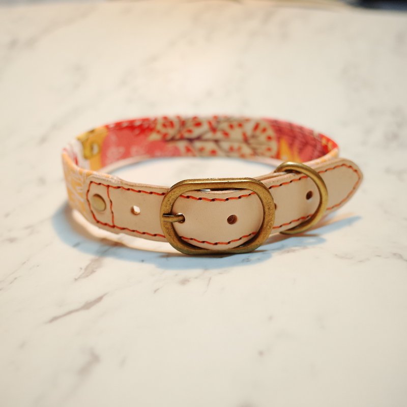 Dog collar L-red pink forest animals in the vegetable skin can be pulled on the rope - ปลอกคอ - หนังแท้ 