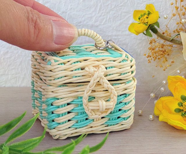 ミニチュアハウス ledライト付き ジオラマ クラフトバンド 小さなかご