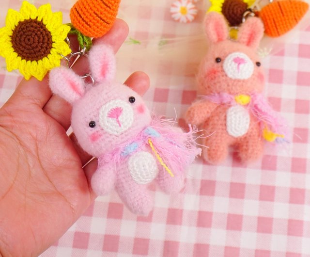 キーホルダー ぶた、うさぎ、かぎ針編み人形手作りギフト