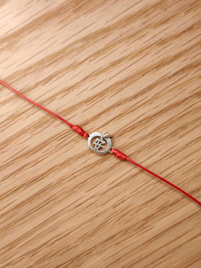 Intimate whisper Ping'an Silver braided bracelet with red thread - สร้อยข้อมือ - เงินแท้ หลากหลายสี