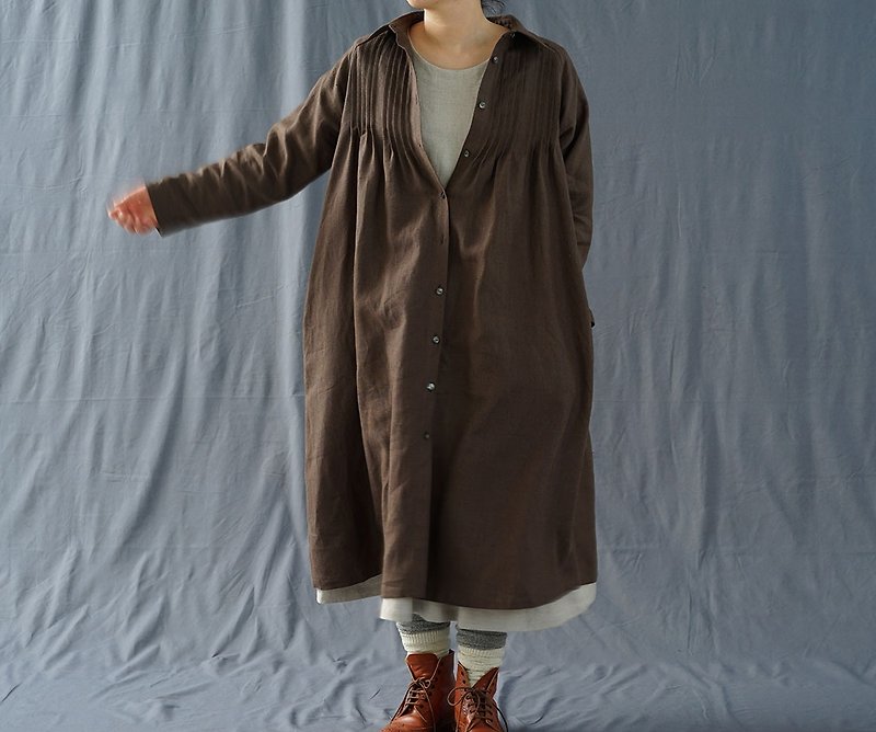 wafu  Linen dress / pin-tuck / long length / shirt dress / brown  a81-28 - One Piece Dresses - Cotton & Hemp Brown