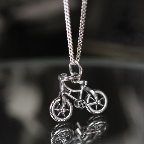 發光寶石旅行手作 腳踏車 自行車 純銀項鍊。男生禮物 男生飾品 男友禮物 生日禮物