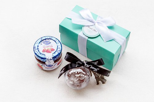 幸福朵朵 婚禮小物 花束禮物 Double Love T盒裝－藍蓋hero果醬+乾燥花鑰匙圈(鐵塔款) 小禮盒