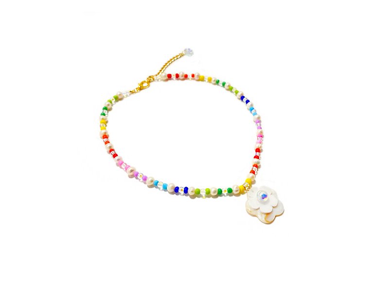 Oyster fava rainbow necklace - สร้อยคอ - ไข่มุก หลากหลายสี
