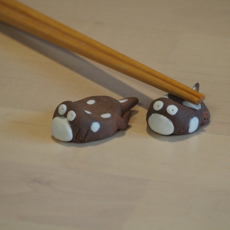 [healing small things - series] - frog small clay pot seasoning jar chopsticks - Pottery & Ceramics - Pottery Brown