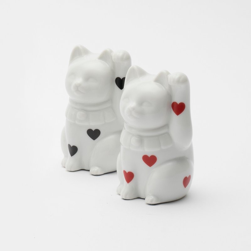 Fortune Cat Heart 1pc - ของวางตกแต่ง - เครื่องลายคราม 