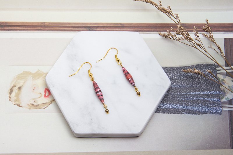 [small roll paper hand made / paper art / jewelry] red and black striped brass small gold beads dangle earrings - ต่างหู - กระดาษ สีแดง