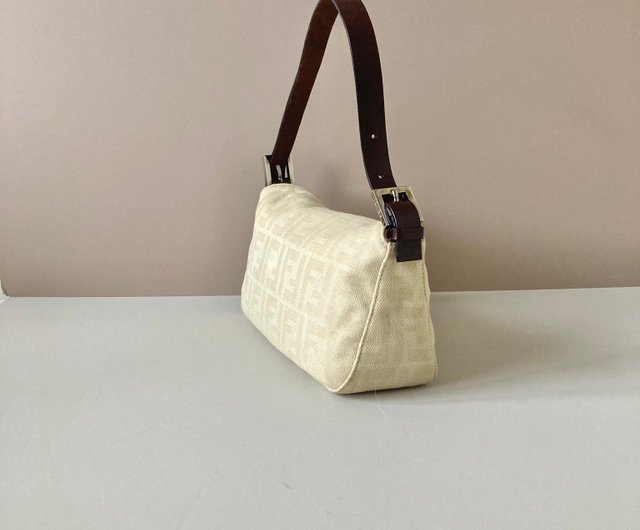 second hand fendi baguette bag