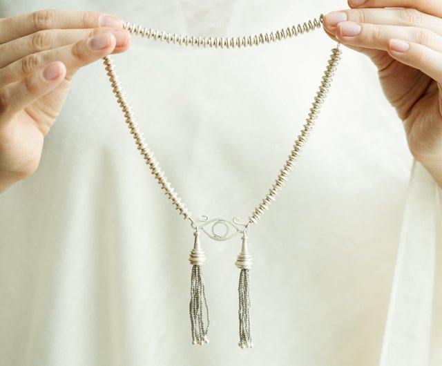 【ハンドメイド】タッセル ネックレス シルバー925 ロング ハンドメイド】タッセル ネックレス シルバー925 ロング