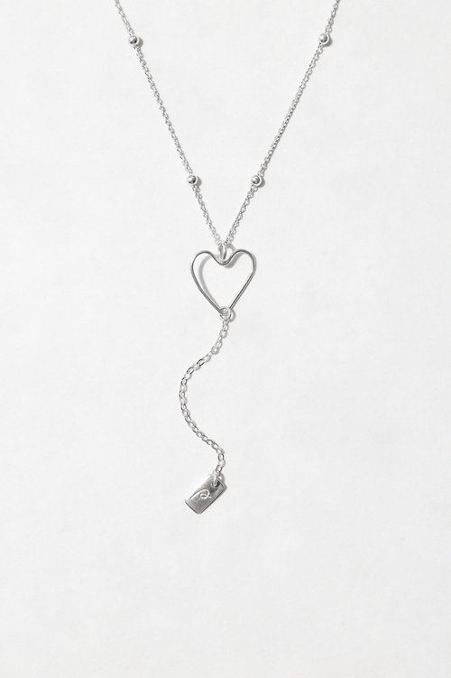 Phoelia Lovers Name Tag Necklace 愛心字母小片片項鍊