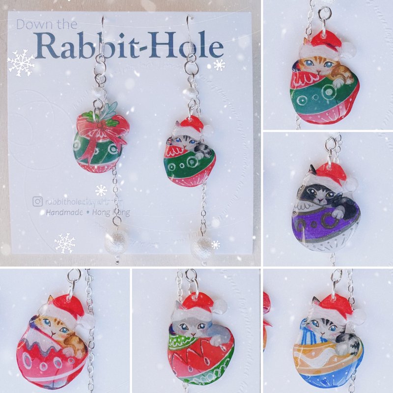 Cats and Christmas Ornaments Hand drawn Earrings - ต่างหู - พลาสติก 