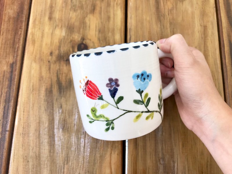 Vine flower series underglaze painted mug - Cups - Porcelain Multicolor