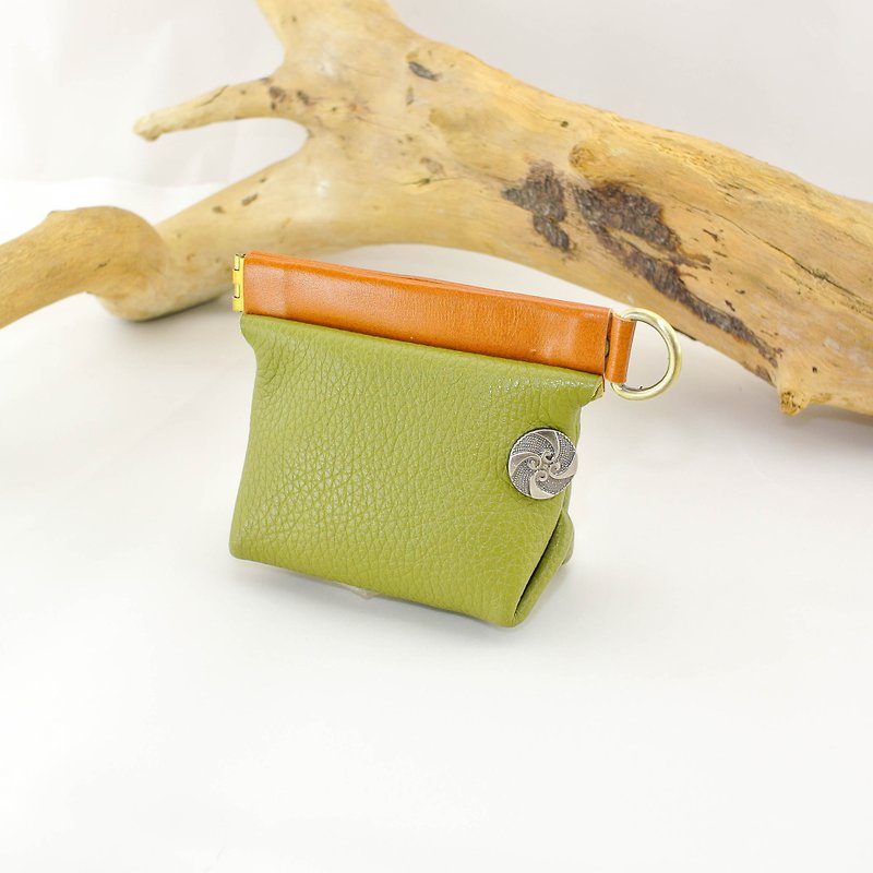 ✐。彈片立體多功能小小包。✐ --- 零錢包 / 小物包 / 收納 / 鑰匙 / 耳機 - 散紙包 - 真皮 綠色