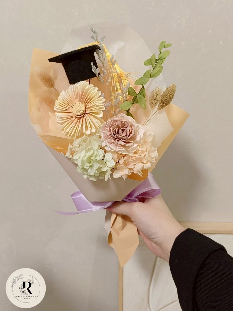 蘿莎花兒 漸層暖黃非洲菊索拉花 畢業小花束 - 乾燥花/永生花 - 植物．花 