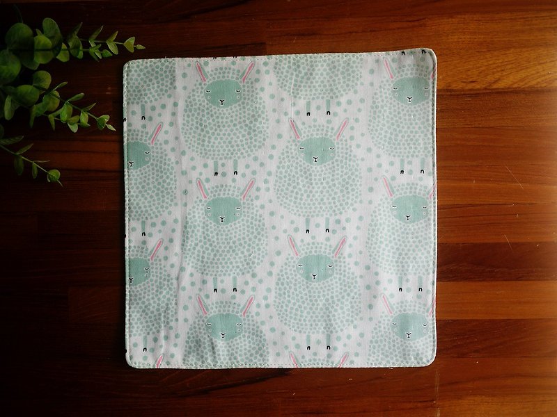 Limited custom-made model = Taiwan double gauze handkerchief = squinting sheep - Handkerchiefs & Pocket Squares - Cotton & Hemp Green